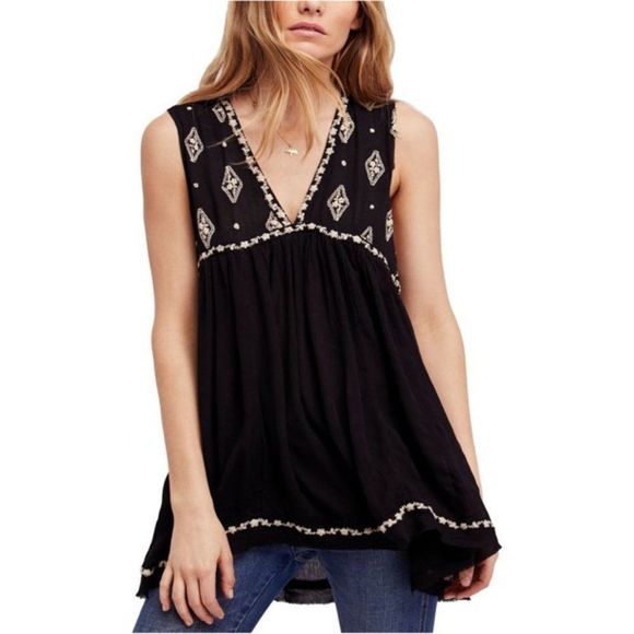 Free People Tops - Free PEOPLE V-Neck Diamond Embroidered Top - Black S